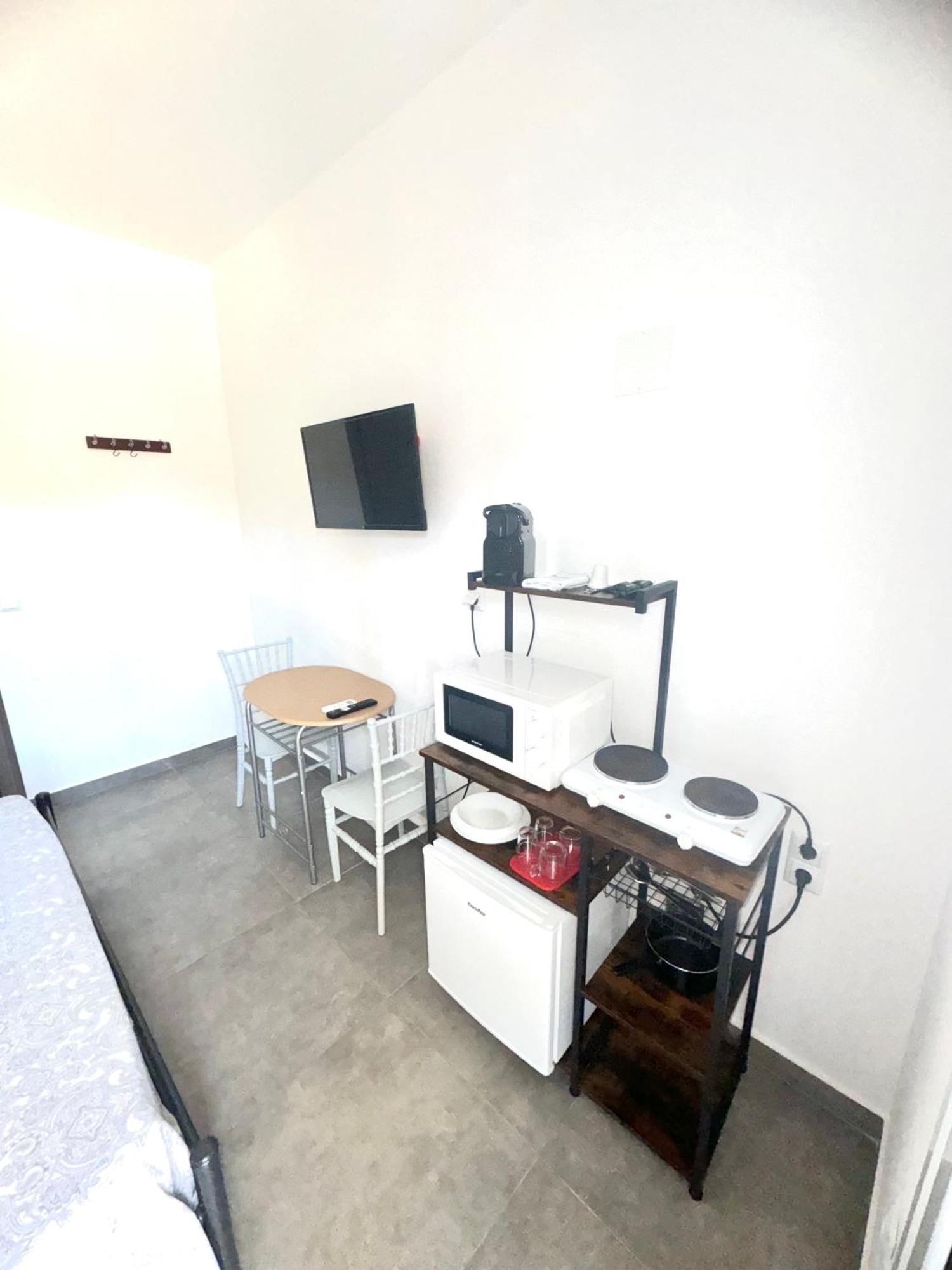 Bed And Beach Ypsos Exterior foto